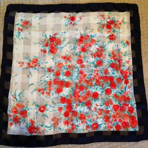 Beautiful Valentina per Manlio Bonetti scarf